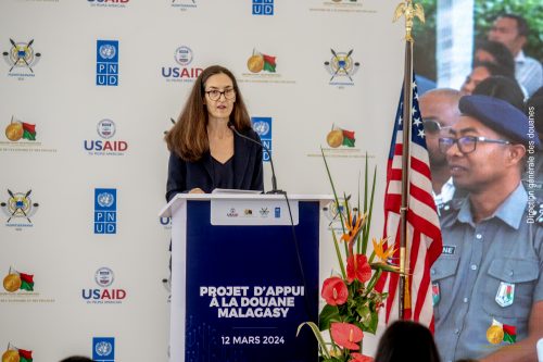 Les États-Unis soutiennent la modernisation de l'administration douanière de Madagascar grâce à un nouveau partenariat
